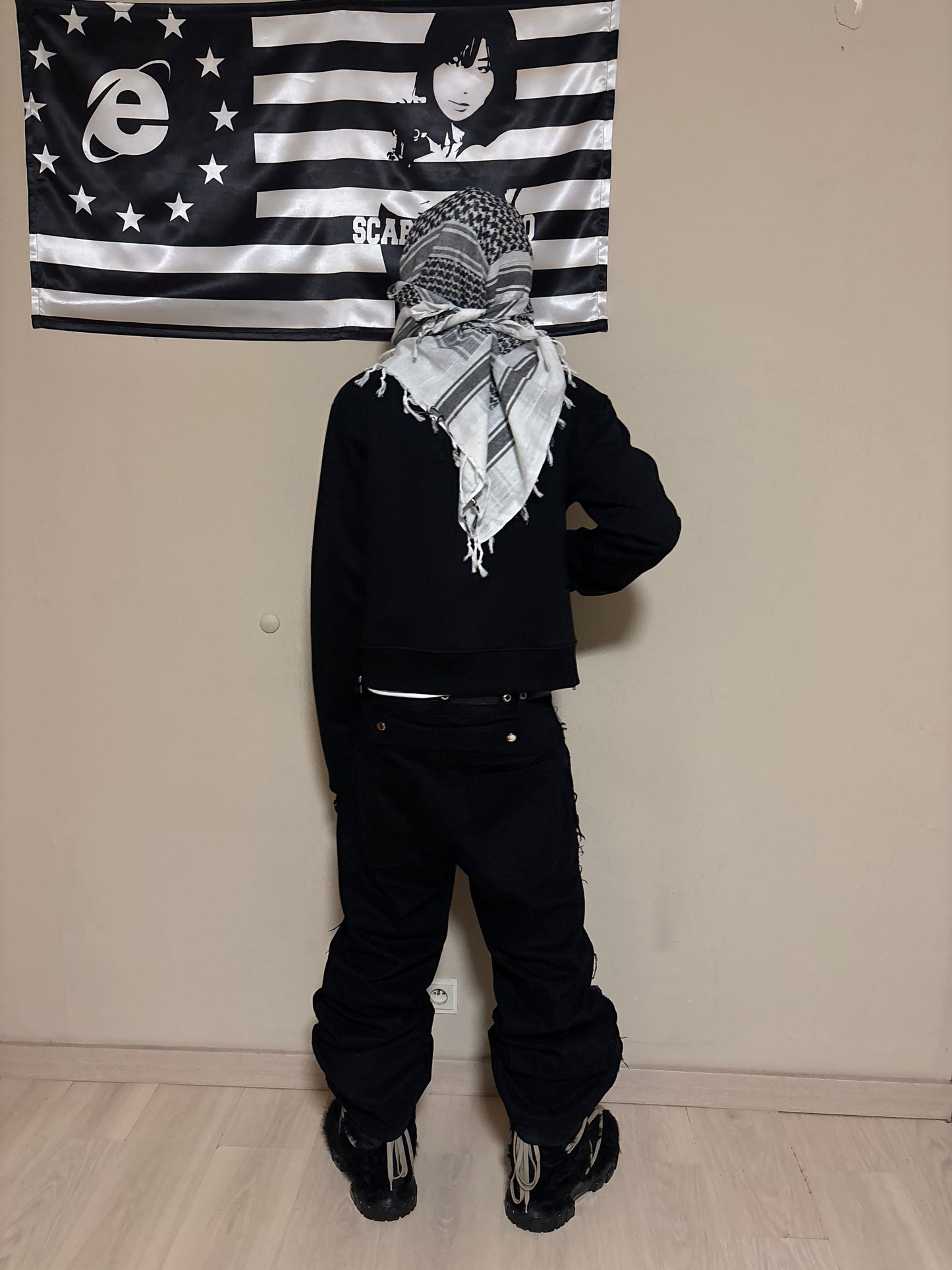 THE JUPITER ARMOR TURBAN SCARF ZIPPER