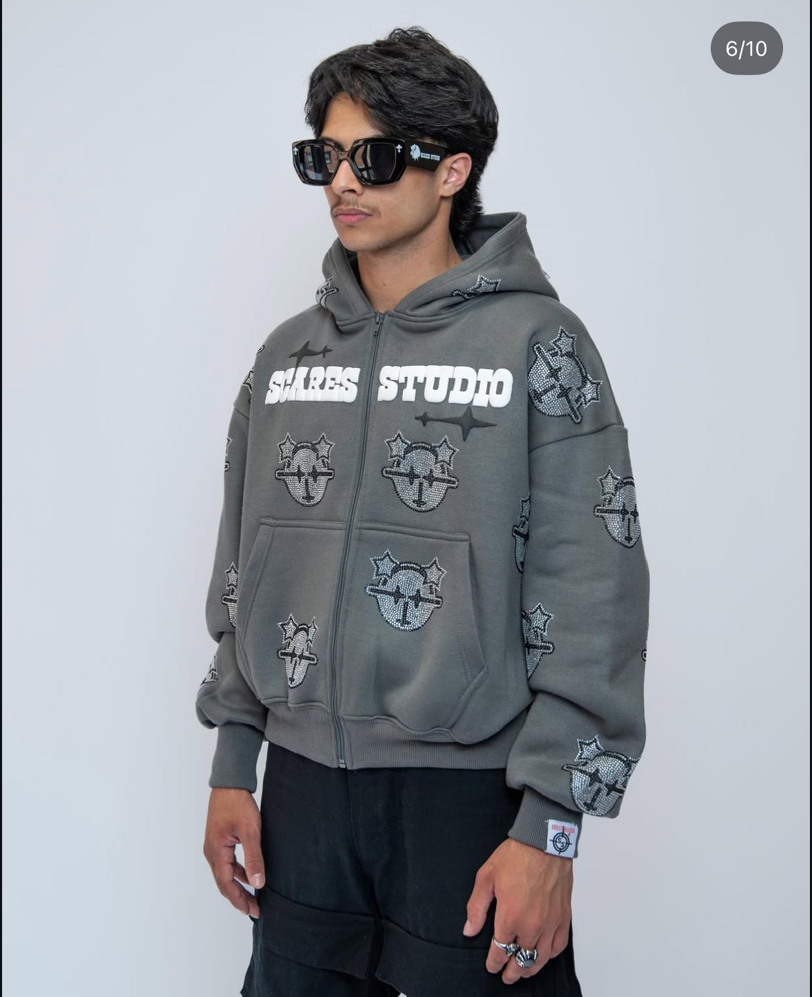 ASH GREY CARTOON STARS ZIPPER