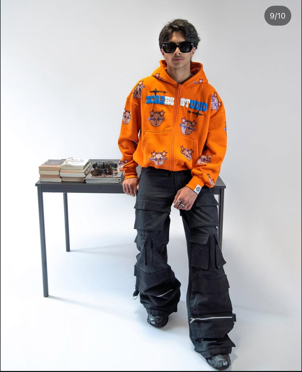 ORANGE CARTOON STARS ZIPPER