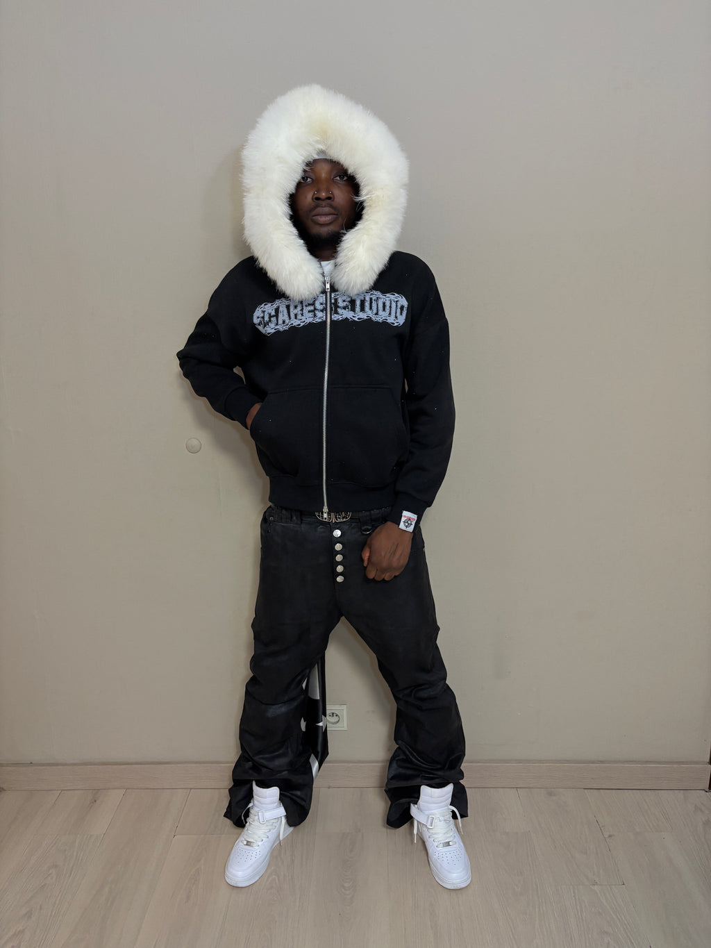 NIGHT STARS BLACK FUR ZIPPER