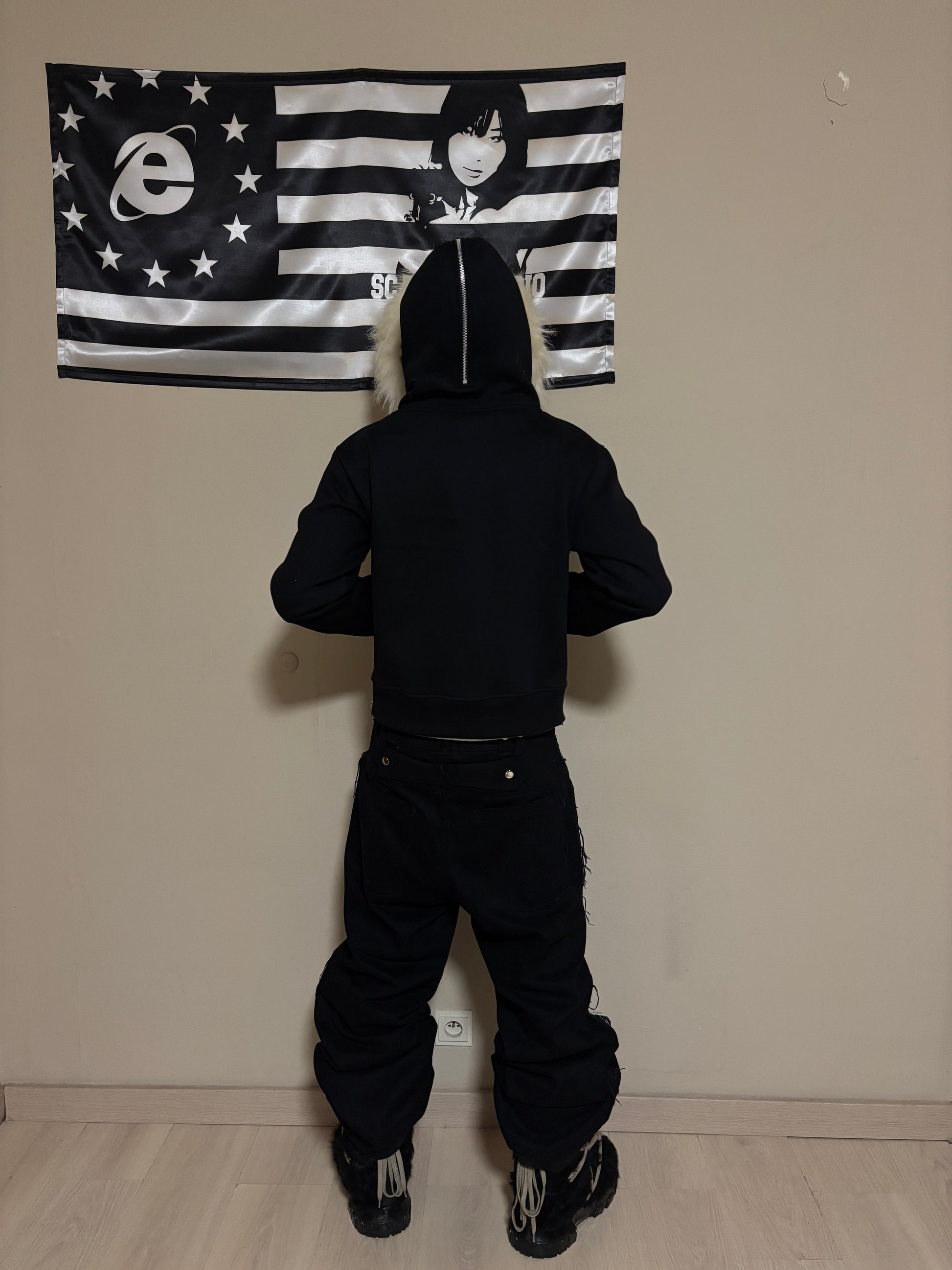 PARENTAL ADVISORY (BLACK FUR) BLACK ZIPPER