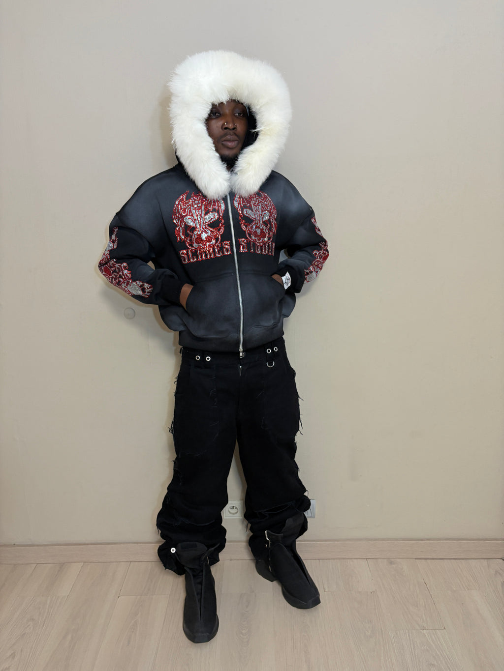 SKULL FALLEN ANGELS RED & WHITEFUR ZIPPER