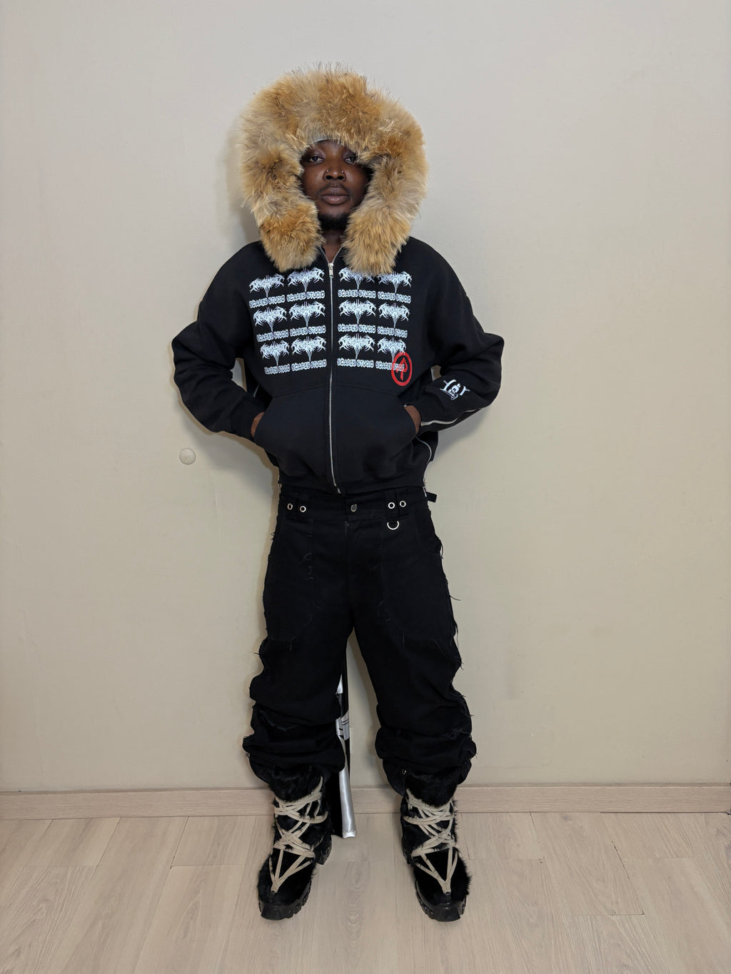 TRIBAL SYMBOLS BLACK FUR ZIPPER