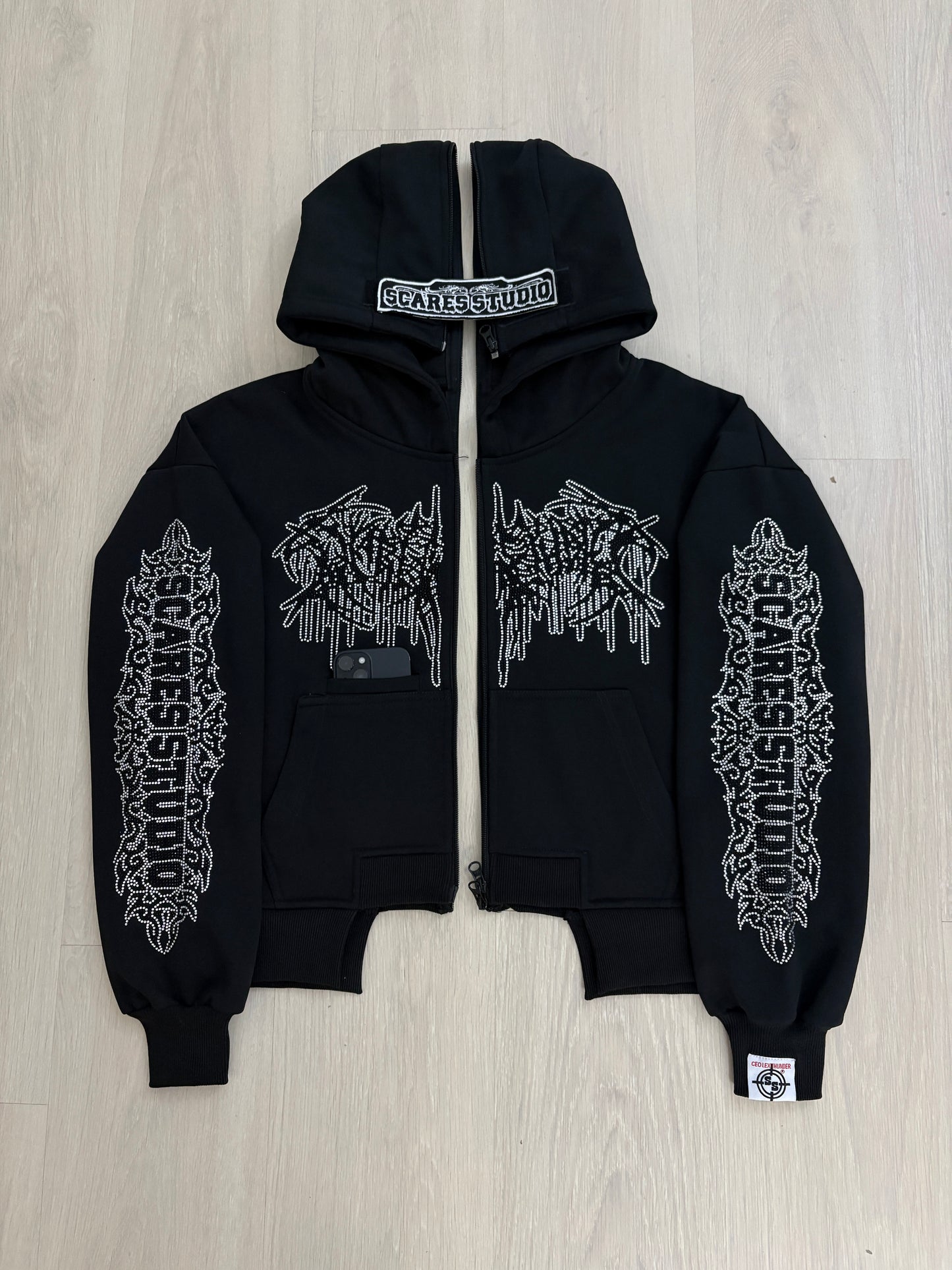 ARAB MANI BLACK TECH. ZIPPER