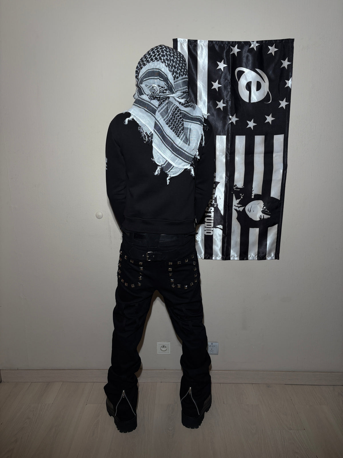 BLACK HYB. HOODIE [SCARF & FUR HOODS STYLES]