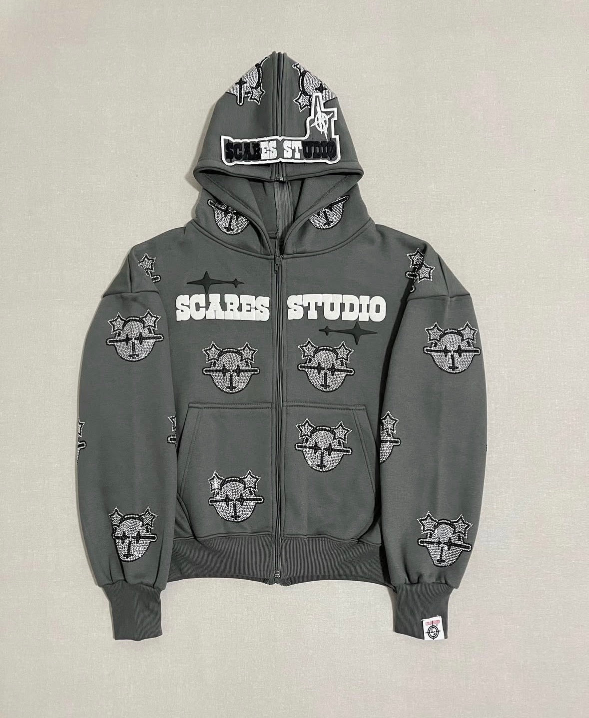 ASH GREY CARTOON STARS ZIPPER