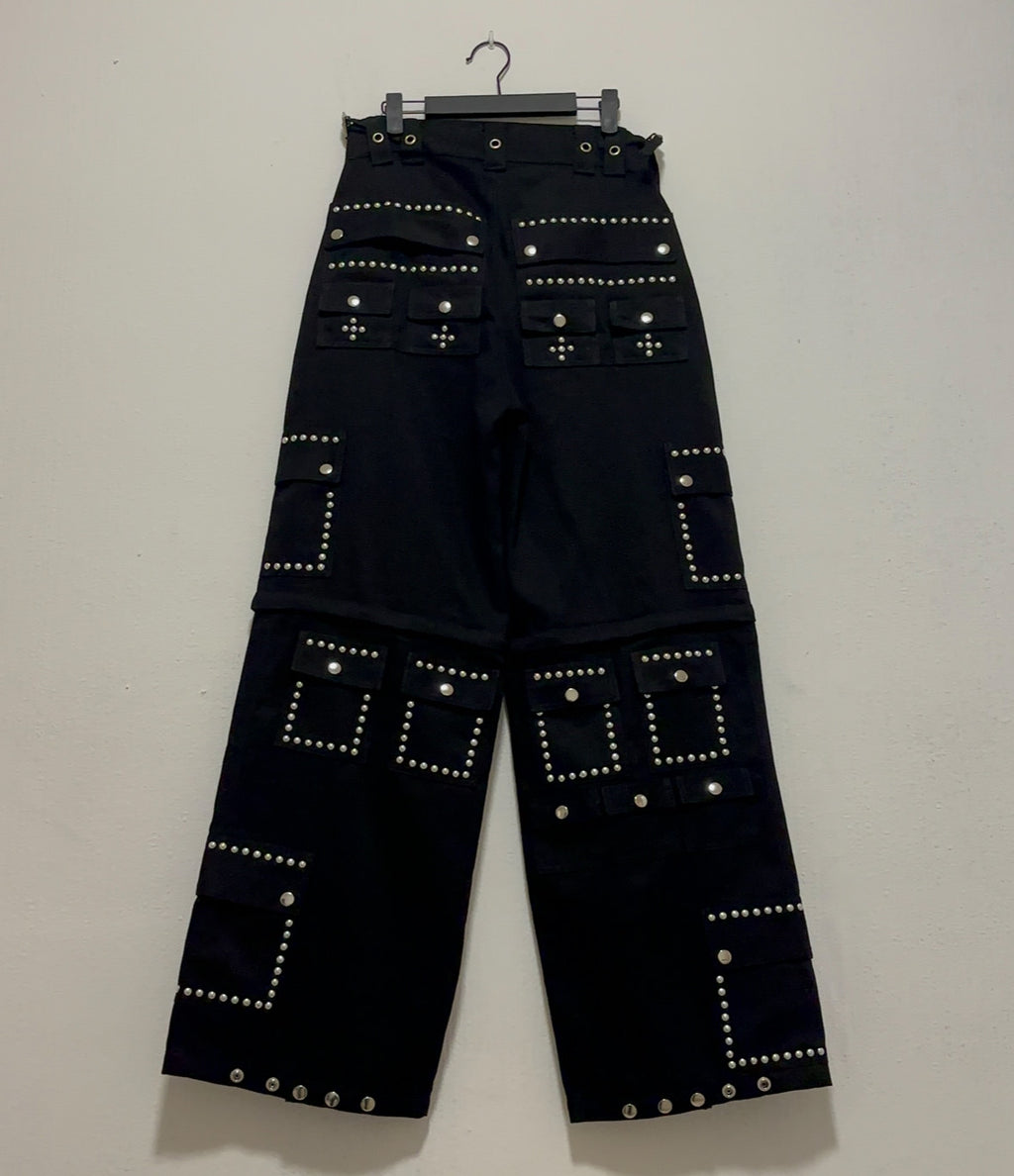 STUDS BAGGY CARGO (JORTS) DENIM PANTS