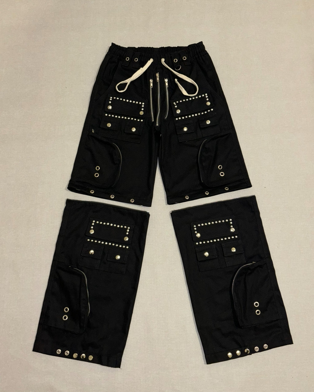 STUDS BAGGY CARGO (JORTS) CANVAS PANTS
