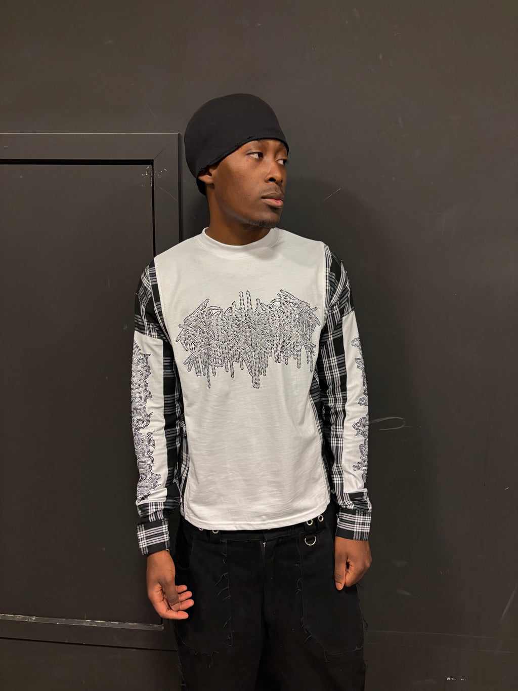 WHITE FLANNEL LONG-SLEEVE T-SHIRT