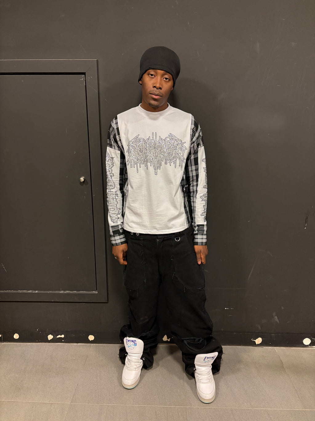 WHITE FLANNEL LONG-SLEEVE T-SHIRT
