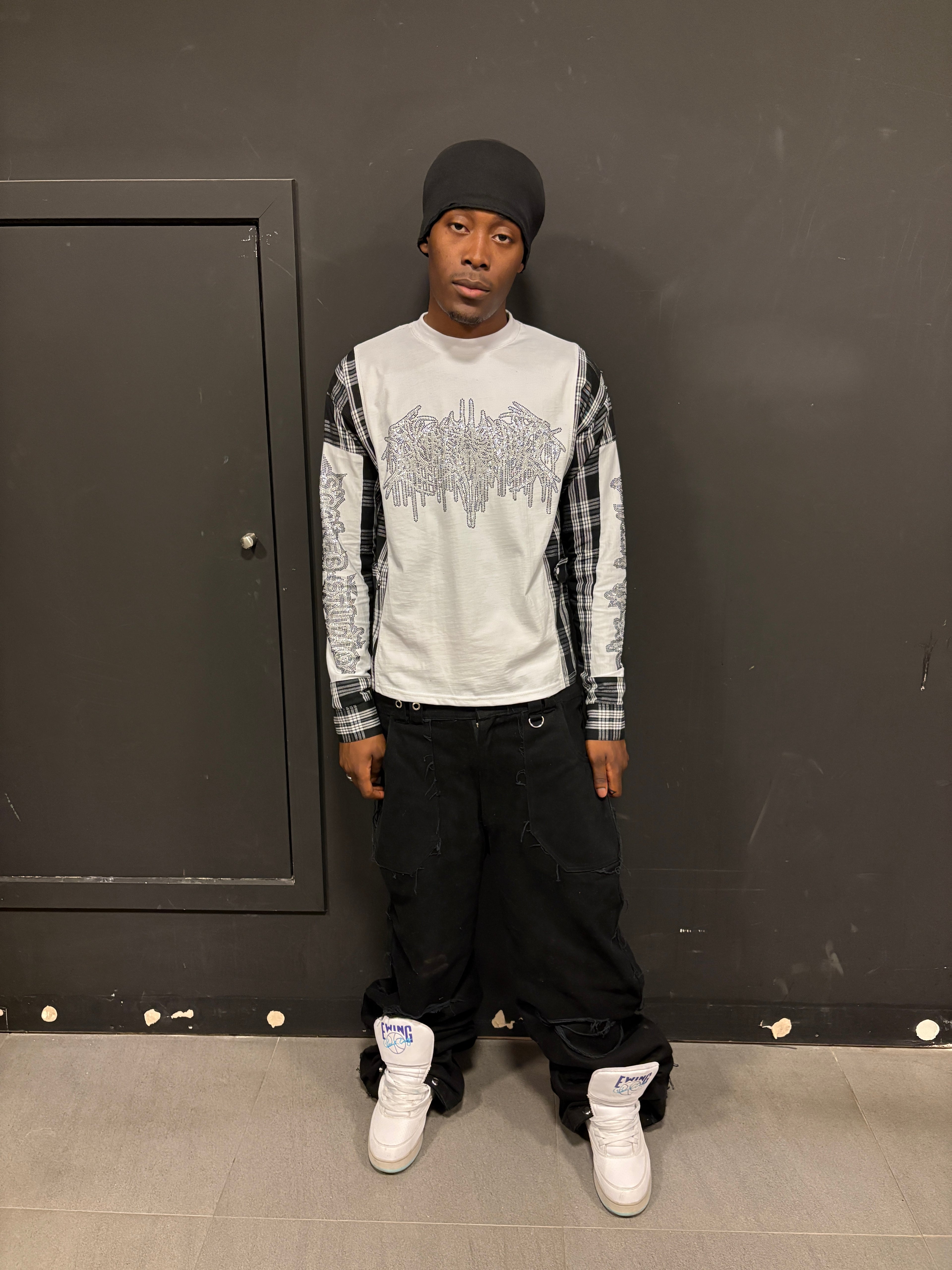 WHITE FLANNEL LONG-SLEEVE T-SHIRT