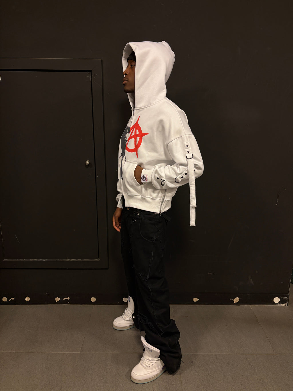WHITE CHAOTIC ANARCHY CLAN ZIPPER