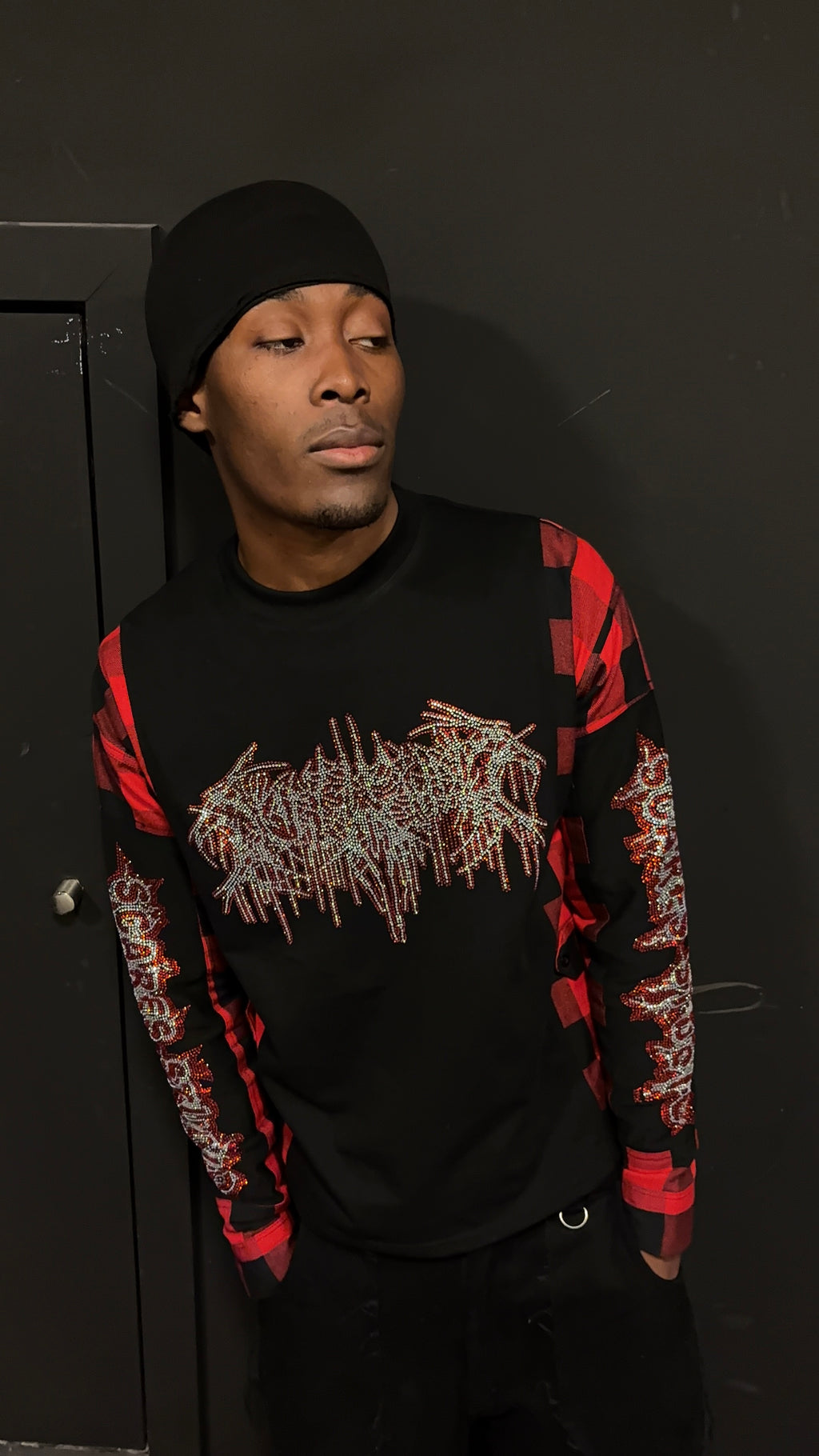 RED & BLACK FLANNEL LONG-SLEEVE T-SHIRT