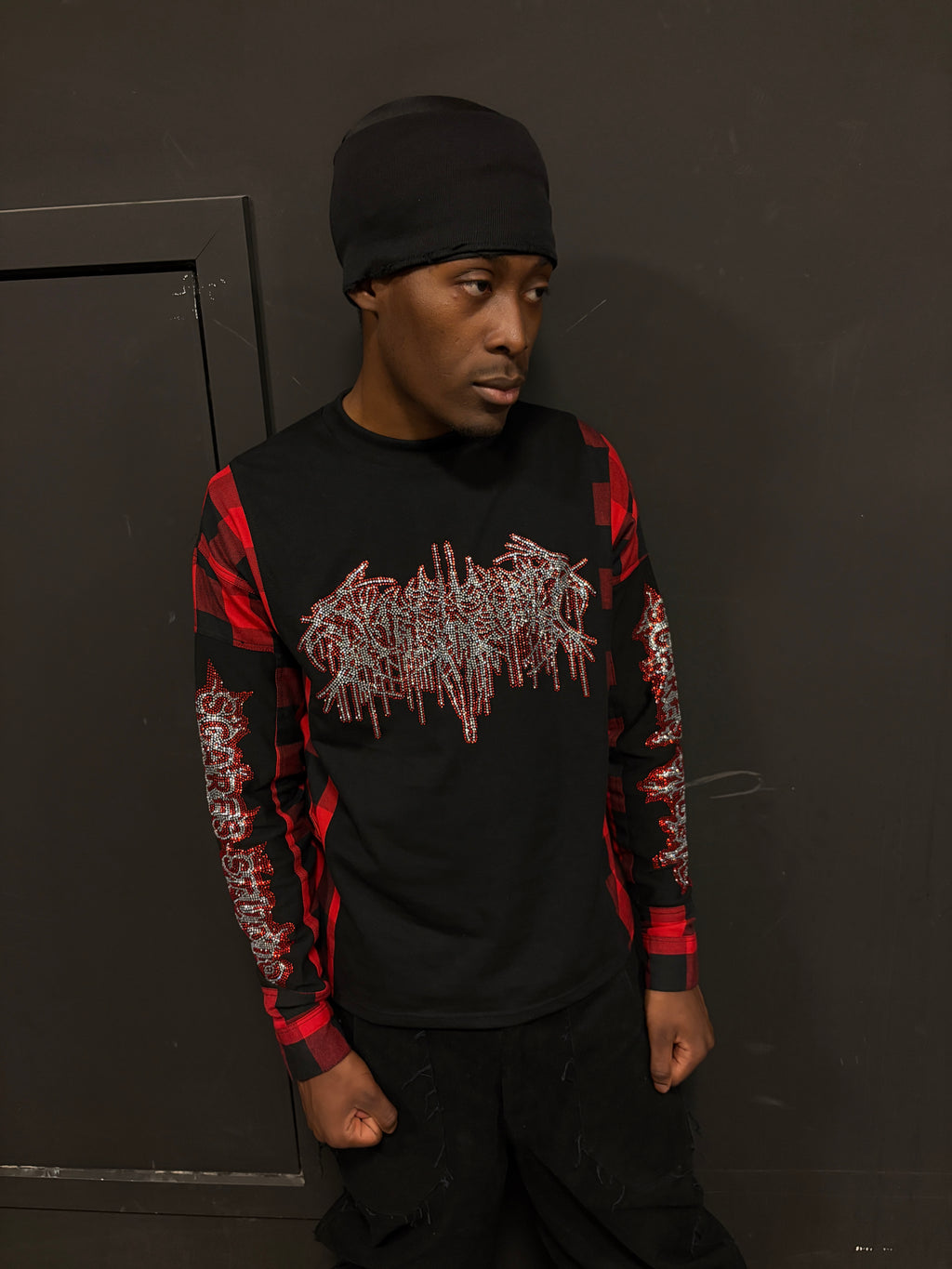 RED & BLACK FLANNEL LONG-SLEEVE T-SHIRT