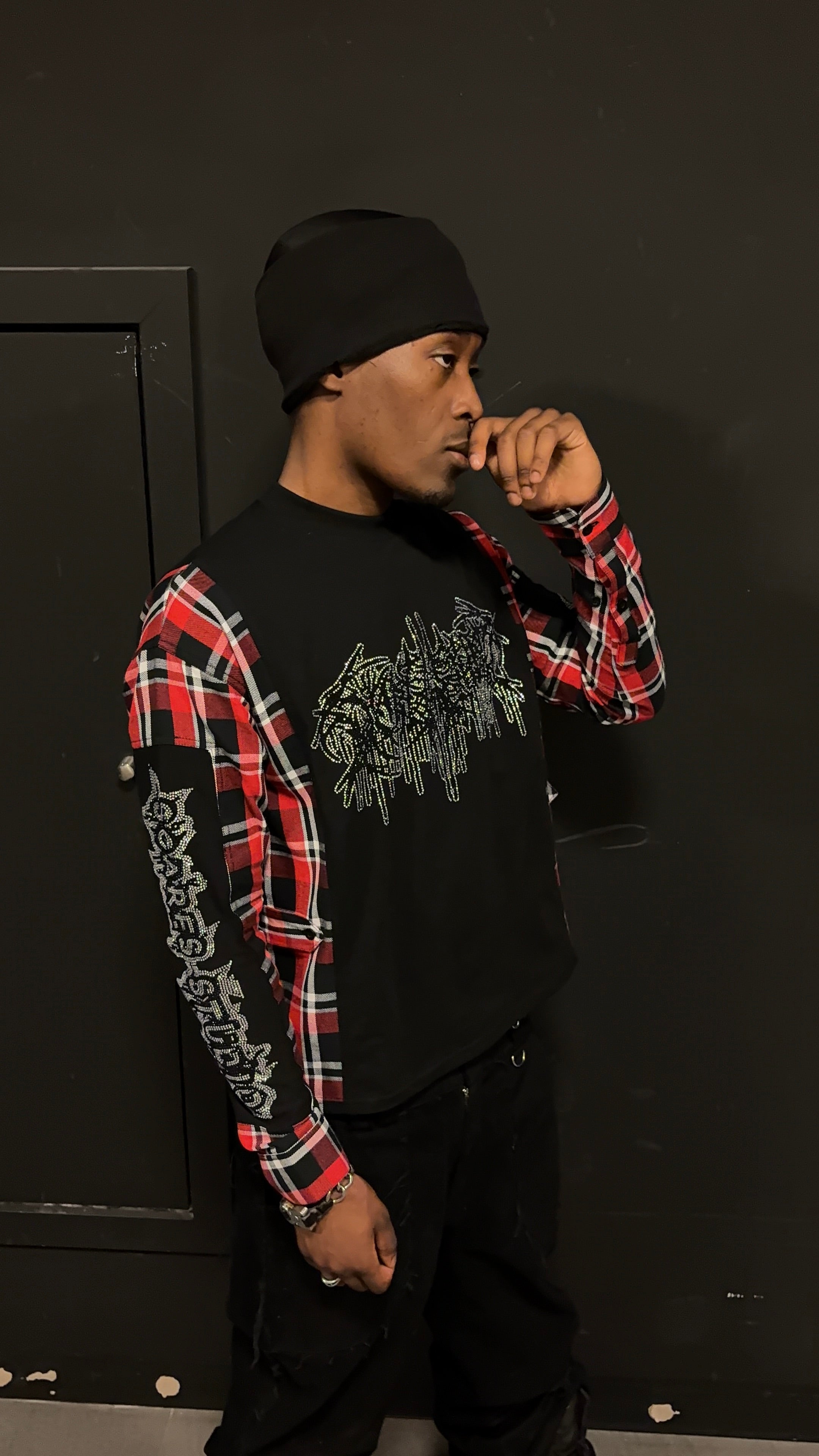 RED & WHITE FLANNEL LONG-SLEEVE T-SHIRT