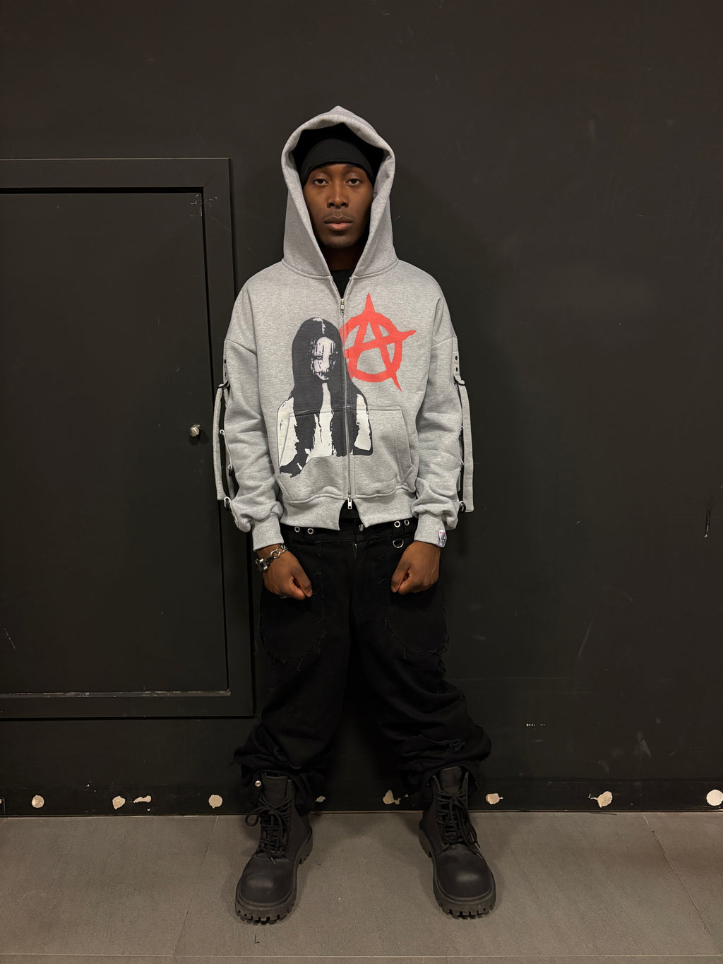 HEATHER GREY CHAOTIC ANARCHY CLAN ZIPPER