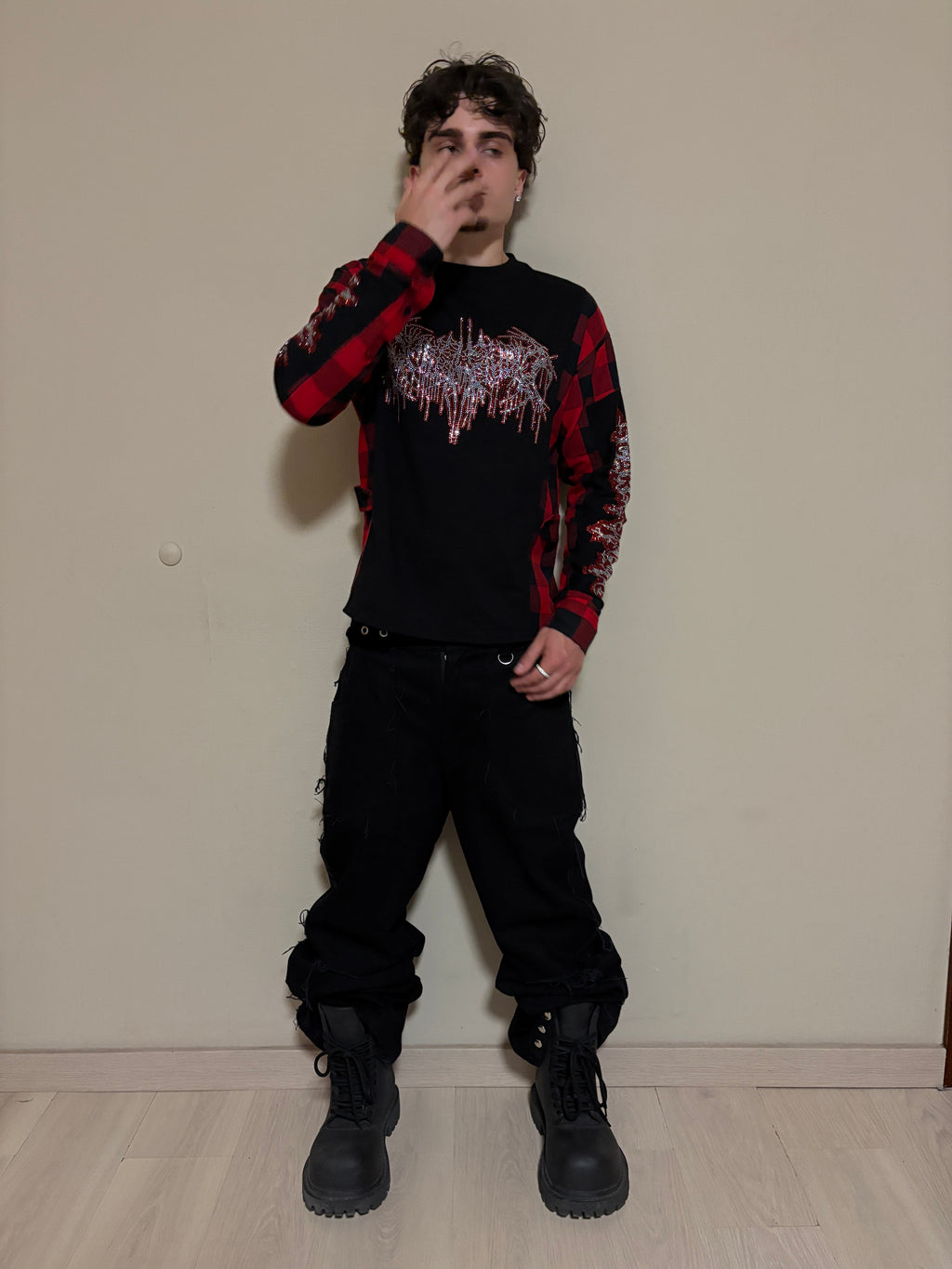 RED & BLACK FLANNEL LONG-SLEEVE T-SHIRT