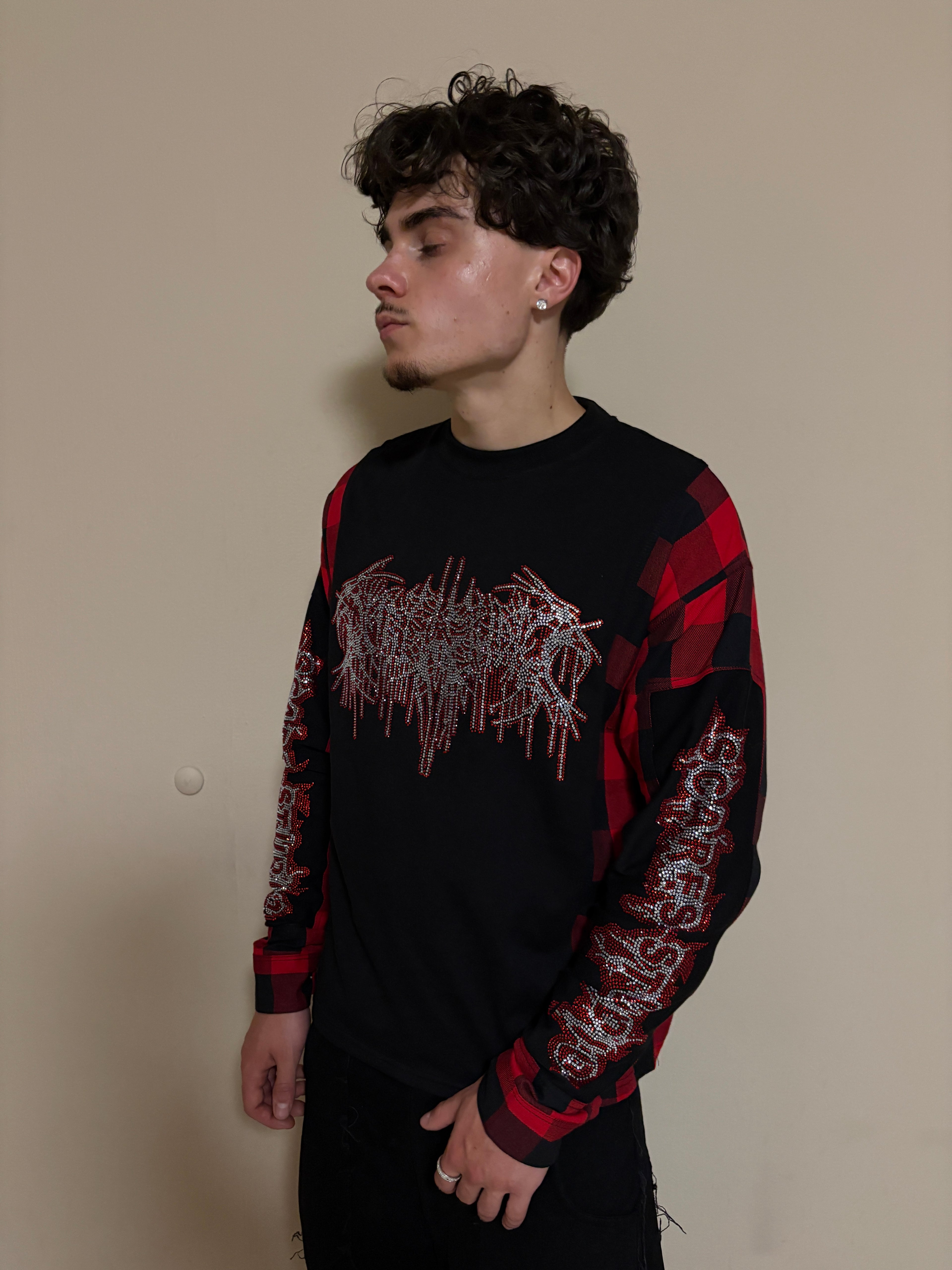 RED & BLACK FLANNEL LONG-SLEEVE T-SHIRT