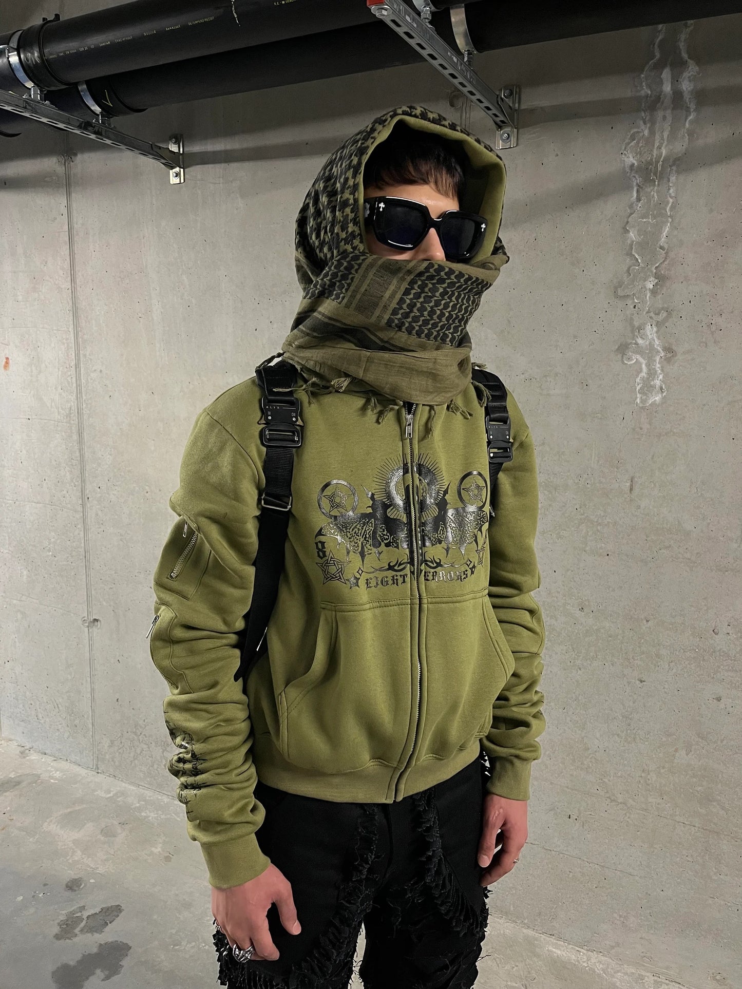 ARMY GREEN TURBAN SCARF ZIP-UP HOODIE (EIGHT ERROS)