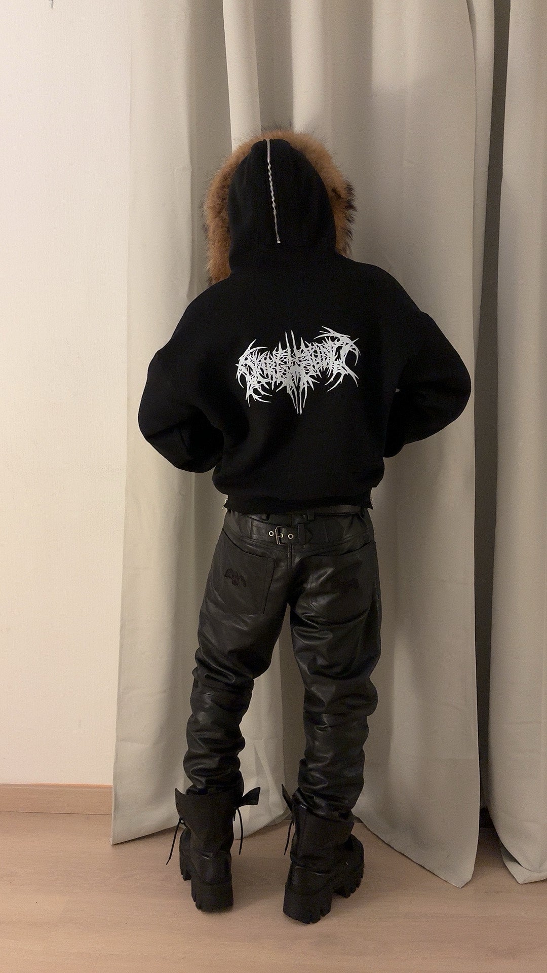 TRIBAL RAGE BLACK FUR ZIPPER