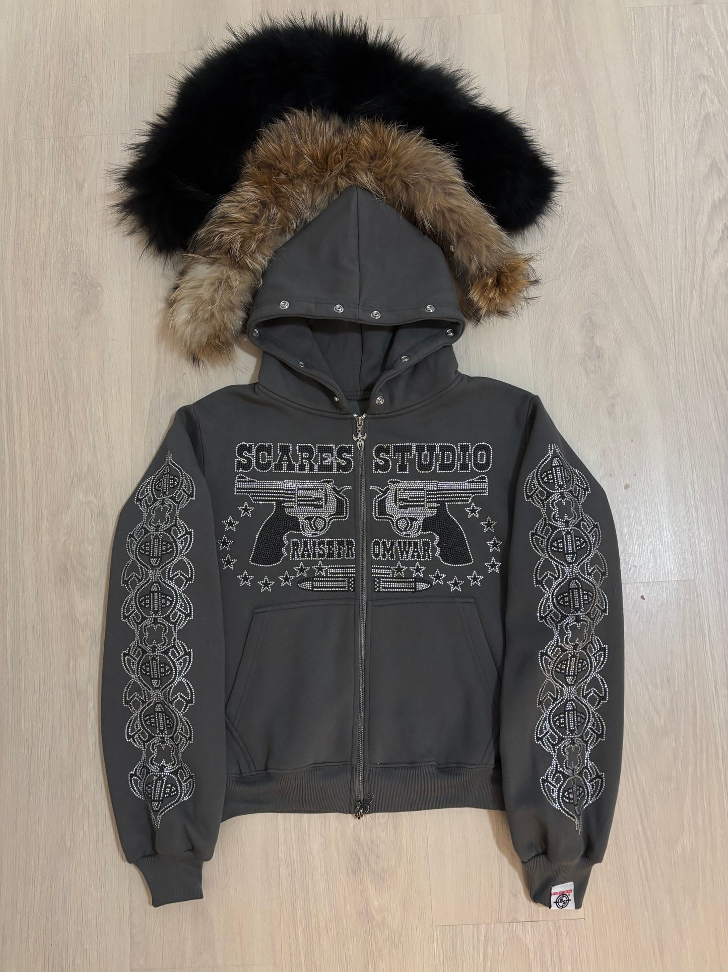 RAISE FROM WAR FUR ASH-GREY FUR ZIPPER