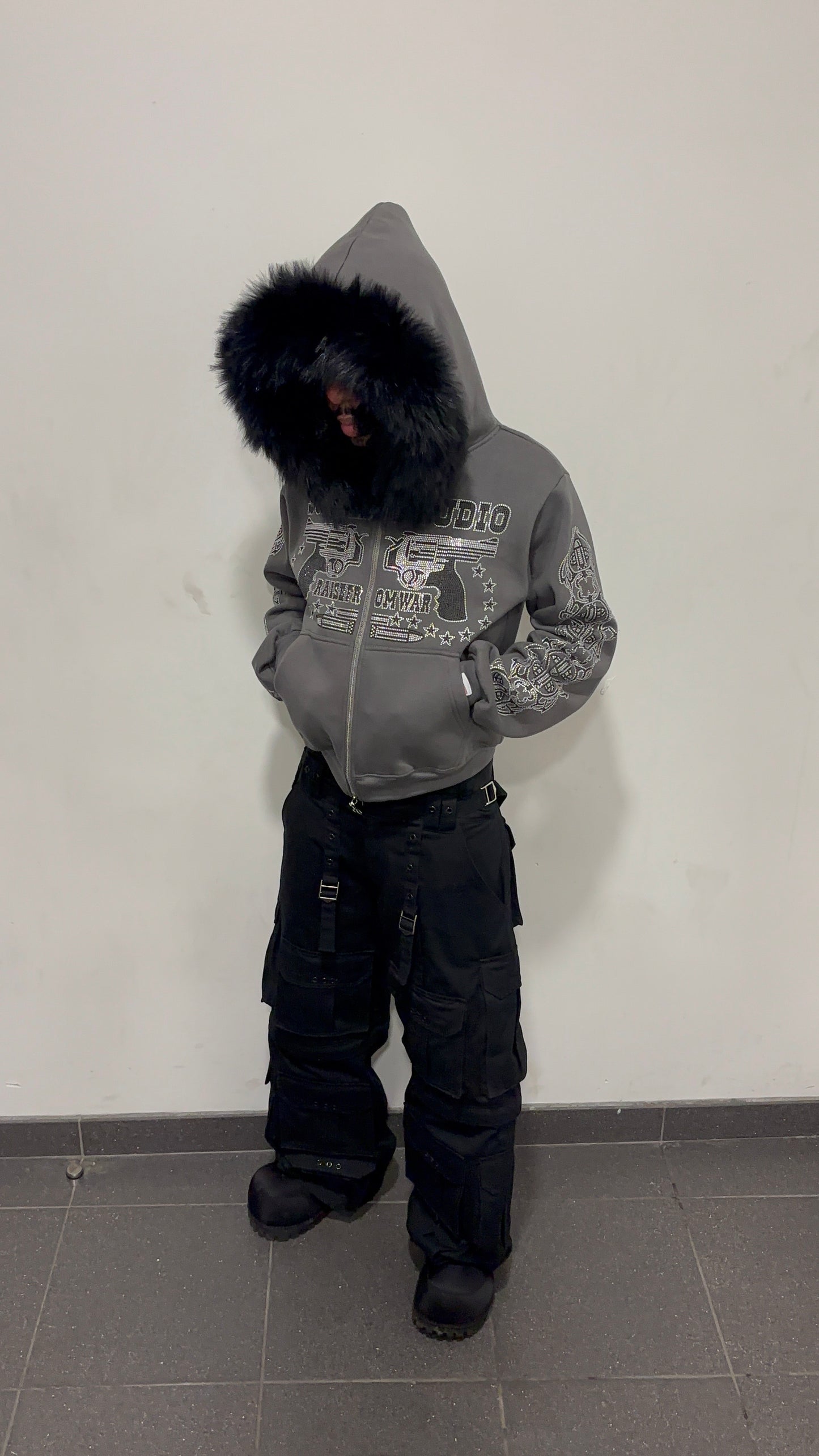 RAISE FROM WAR FUR ASH-GREY FUR ZIPPER